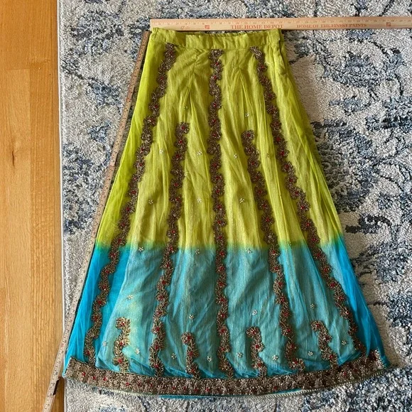 G3 Green Blue Ombre Beaded Zardozi Embroidered Lehenga Choli 2 Piece Set Size 6 - Picture 8 of 8